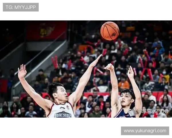 广厦主场大胜同曦保持不败塔克豪取33分